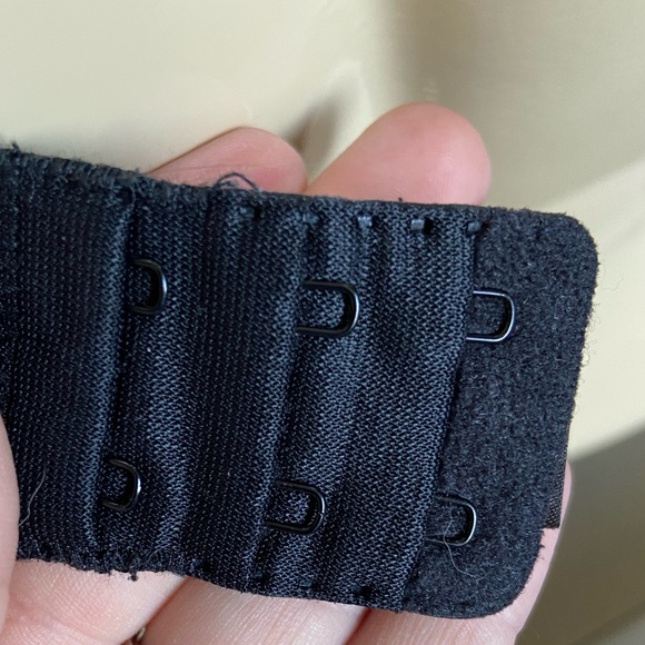 Marlies Dekkers 34E *FREE* black and white bra *fair condition - Picture 12 of 12